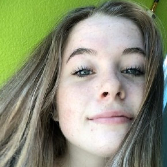 Profile photo of Ari