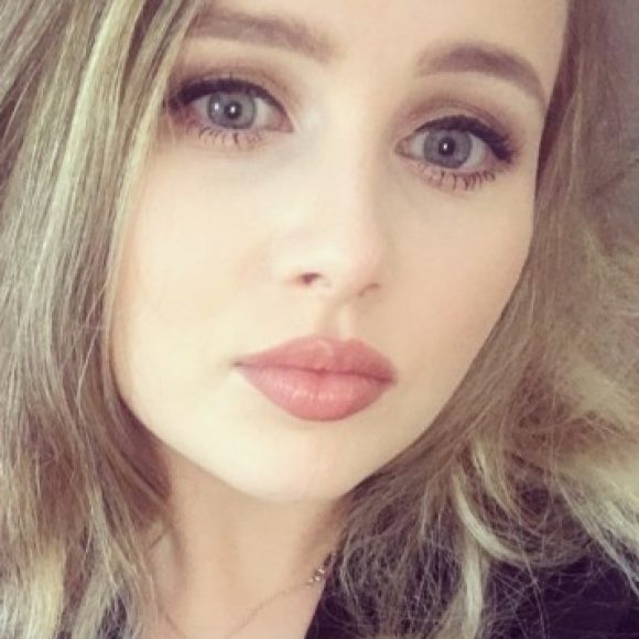 Profile photo of Lauren
