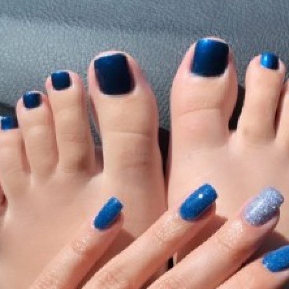 Profile photo of Freaky Feet