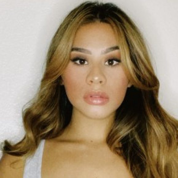 Profile photo of Isabel Hughes