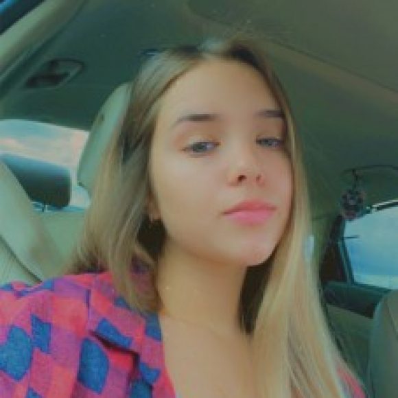 Profile photo of Kayla
