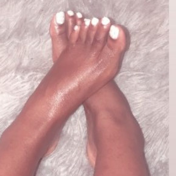 Profile photo of FeetGoddess