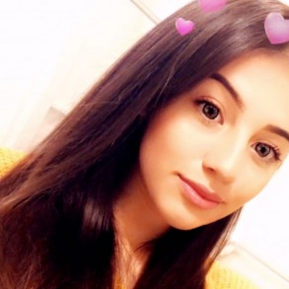 Profile photo of Leslie