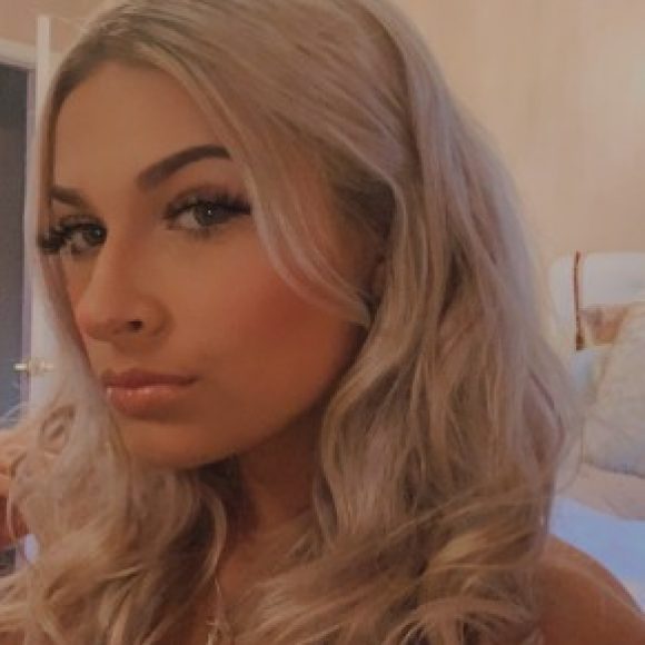 Profile photo of Nikki Angel