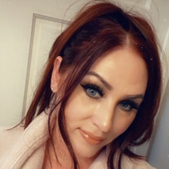 Profile photo of Gina