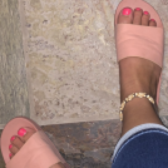 Profile photo of Aria👠