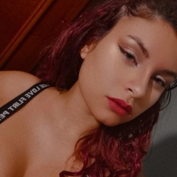 Profile photo of Luana