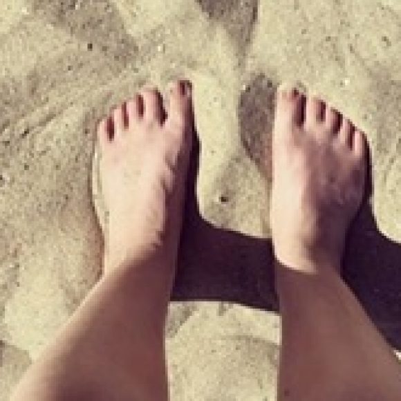 Profile photo of BarefootDreams
