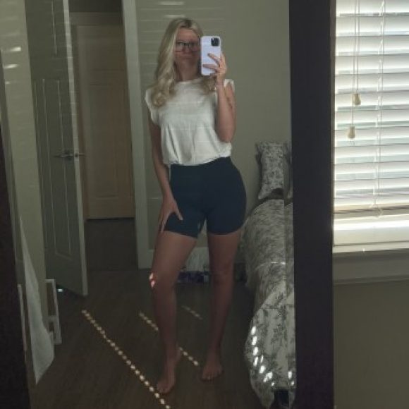Profile photo of Hannah Grace