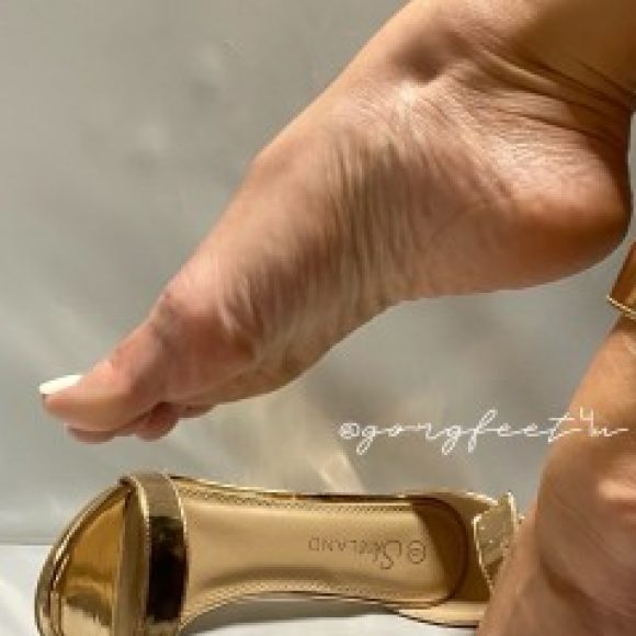 Profile photo of gorgfeet4u