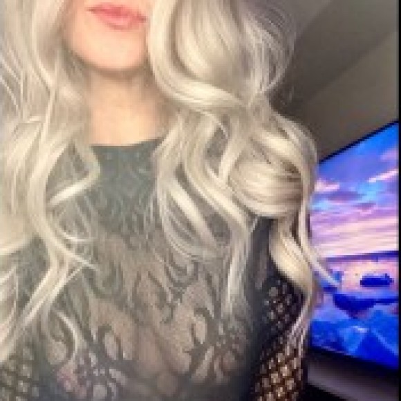 Profile photo of GoddessPeachXO