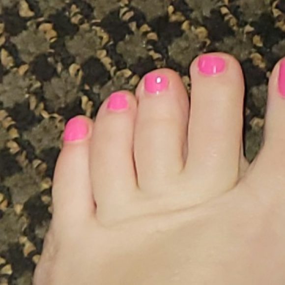 Profile photo of SweetFeet