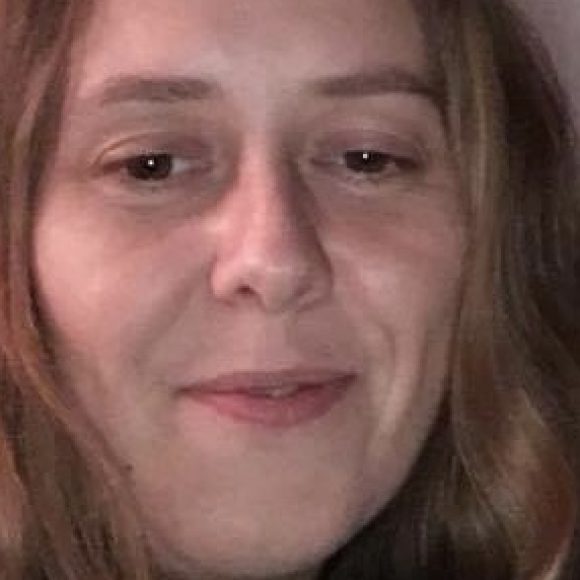 Profile photo of Crystal