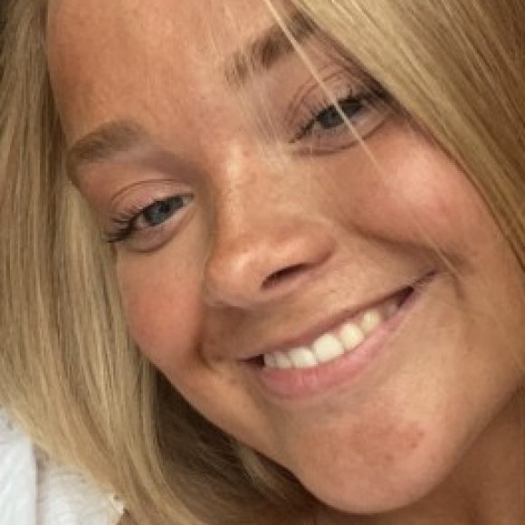 Profile photo of Helene
