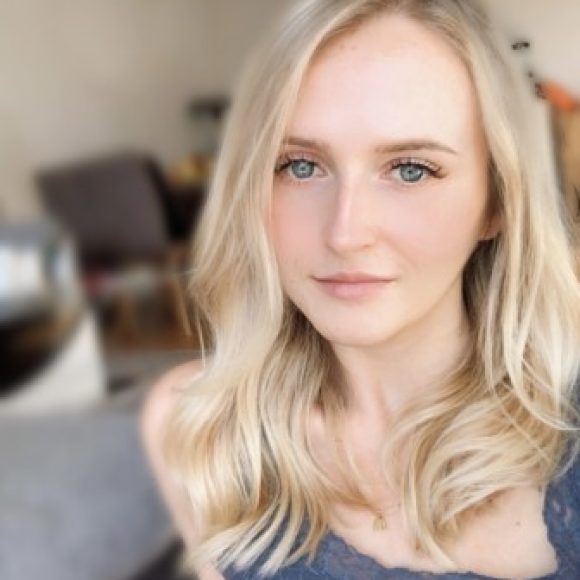 Profile photo of curious_nayla