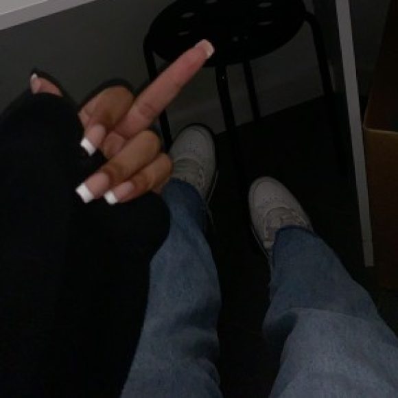 Profile photo of Leonie