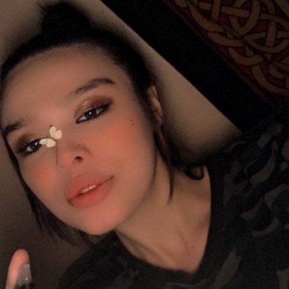 Valirie – Feetify.com