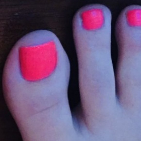 Profile photo of MysteryFeet