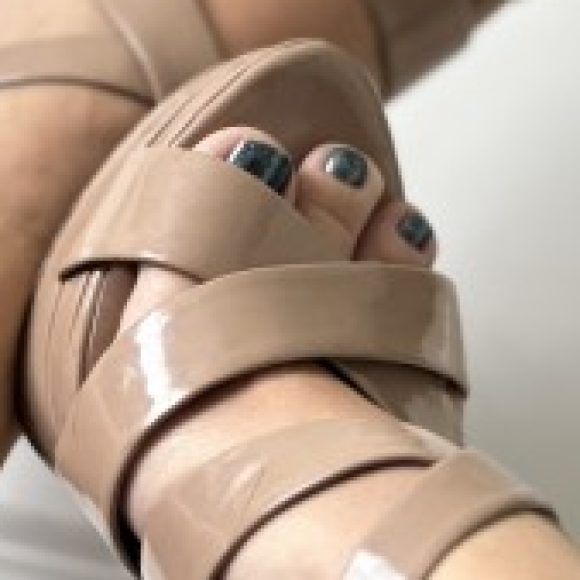 Profile photo of BlackTippedToes
