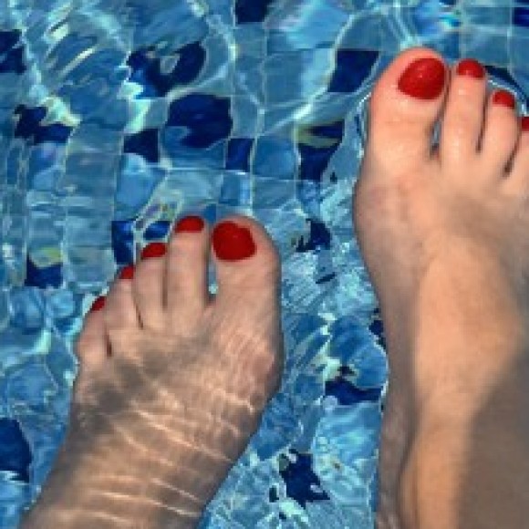 Profile photo of Sultry Soles