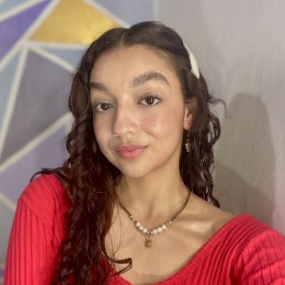 Profile photo of Isabel