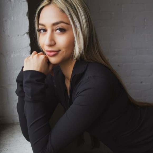 Profile photo of Jenni