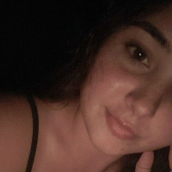 Profile photo of Z<3