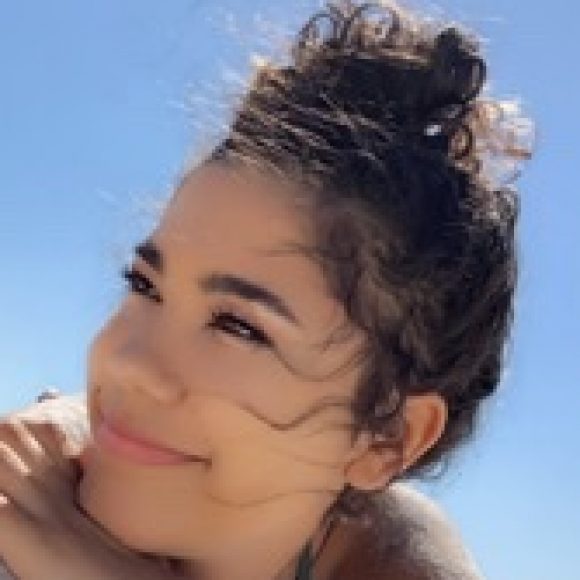 Profile photo of Leah