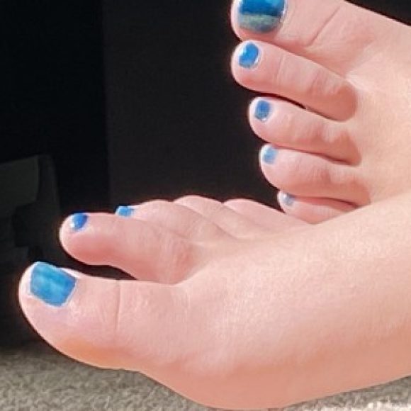 Profile photo of PrincessFeet
