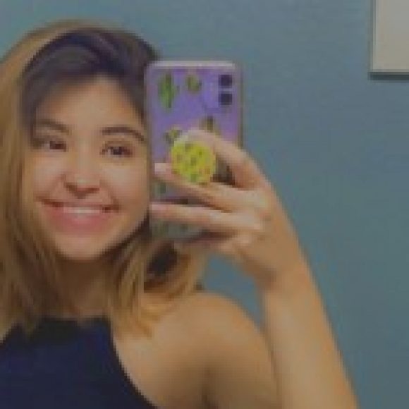 Profile photo of Elaine