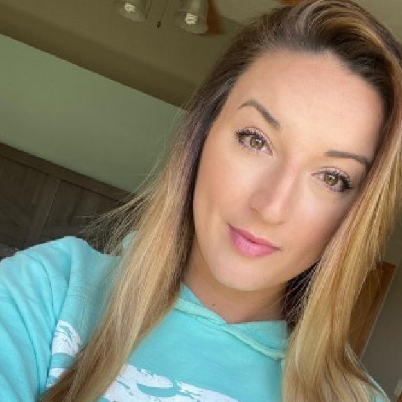 Profile photo of Ashleigh