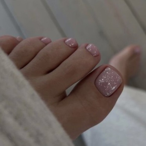 Profile photo of Lottie