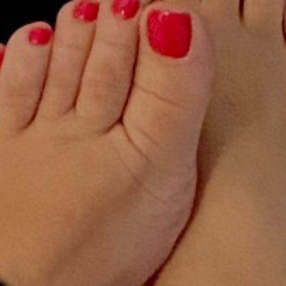 Profile photo of TipToeHoe