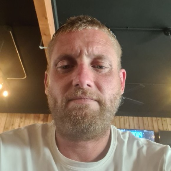 Profile photo of scott
