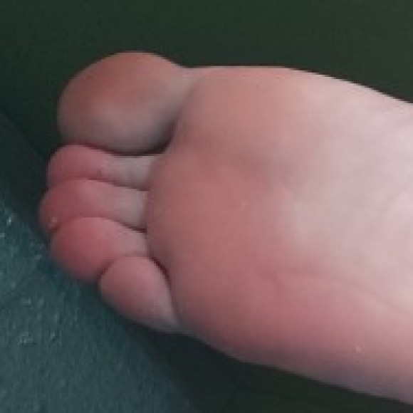 Profile photo of OneForFeet