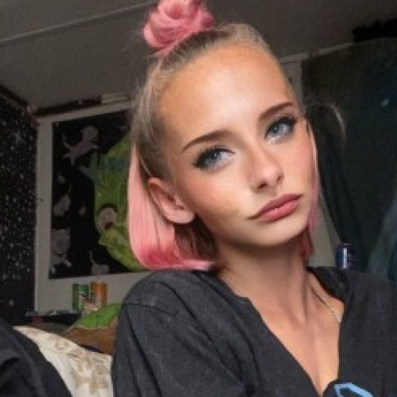 Profile photo of Cassandra Holland