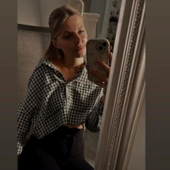 Profile photo of Lauren