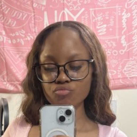 Profile photo of monii