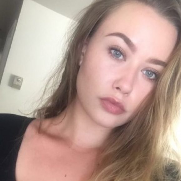 Profile photo of Amanda