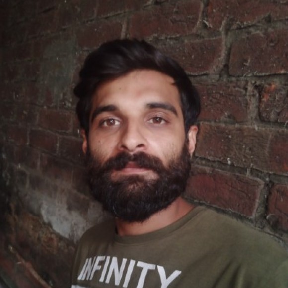 Profile photo of Zeeshaw