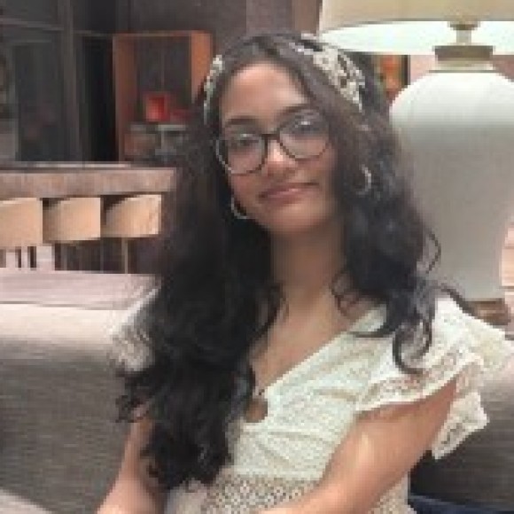 Profile photo of mia