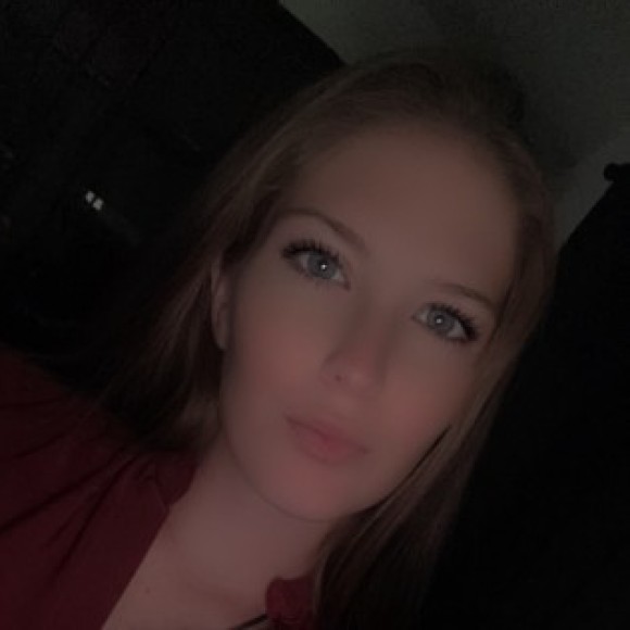 Profile photo of Kaitlin