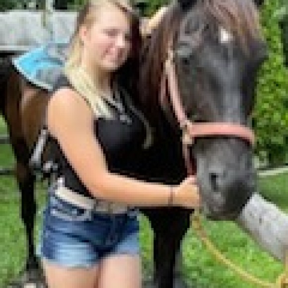 Profile photo of Cassidy odenwelder