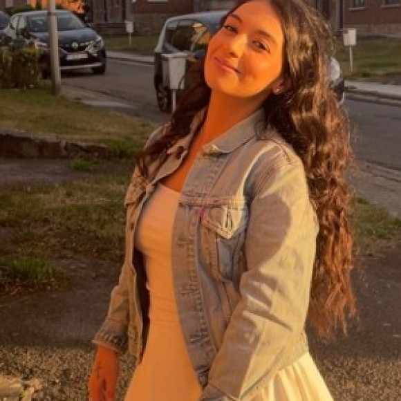 Profile photo of Alicia