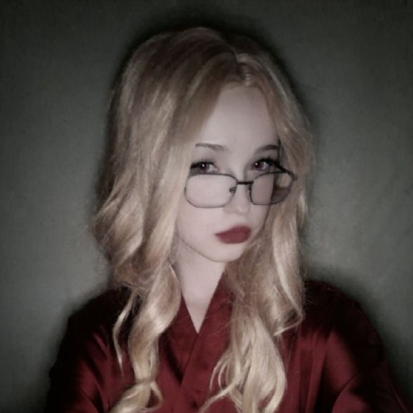 Profile photo of таисия шнайдер