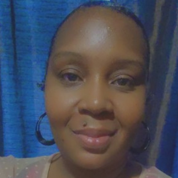 Profile photo of Nicole Edwards