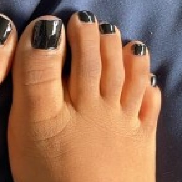 Profile photo of Shadowbunnytoes