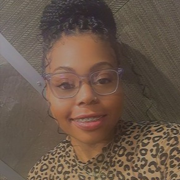 Profile photo of DQuesha Faulkner