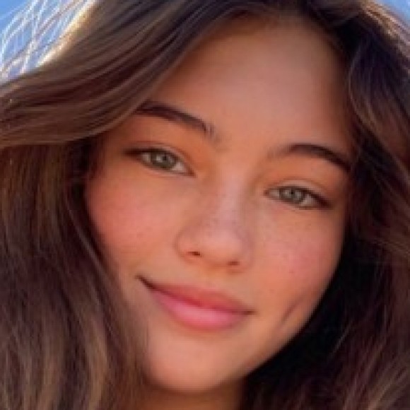 Profile photo of rose