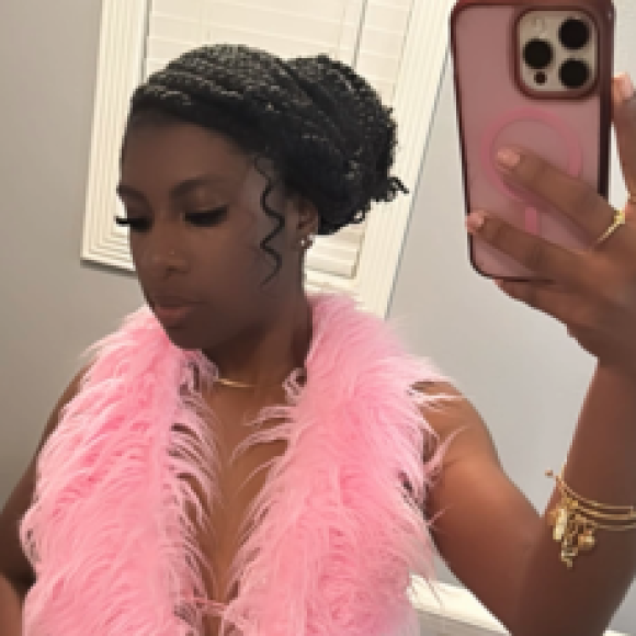 Profile photo of Goddess Reign